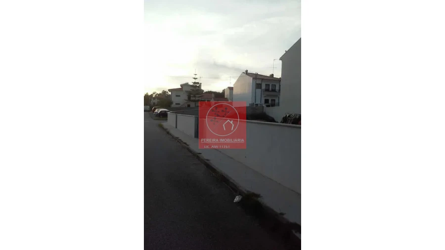 Terreno para Venda em Vila Nova de Anha Foto 4