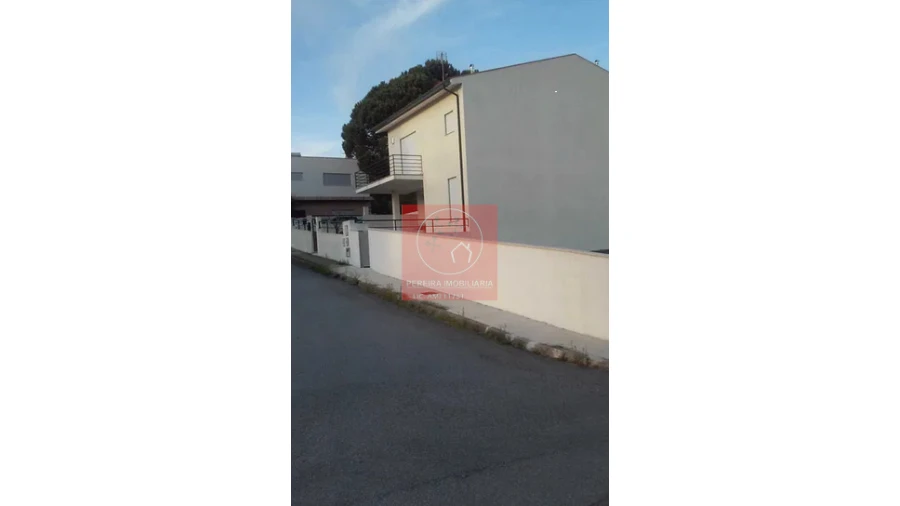 Terreno para Venda em Vila Nova de Anha Foto 3