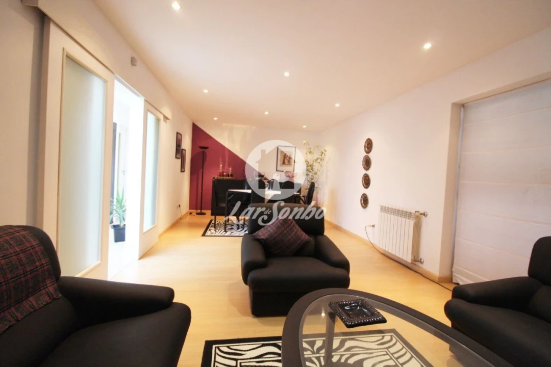 Moradia T4 para Venda em Aveleda Foto 5