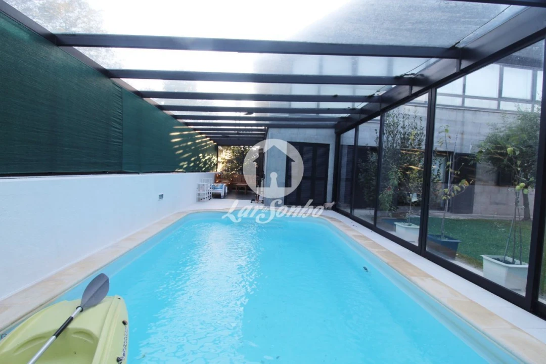 Moradia T4 para Venda em Aveleda Foto 1