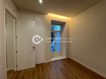 Apartamento T2 para Venda em Braga (Maximinos, Sé e Cividade)