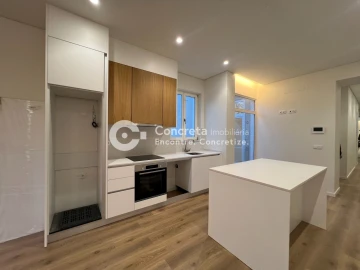Apartamento T2 para Venda em Braga (Maximinos, Sé e Cividade)