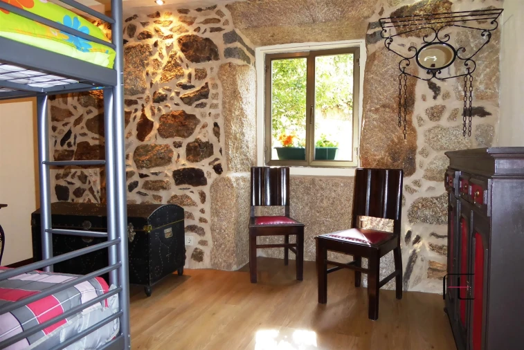 Moradia T7 para Venda em Arnoia Foto 9