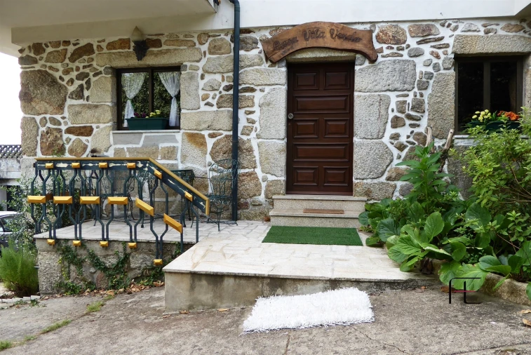 Moradia T7 para Venda em Arnoia Foto 70