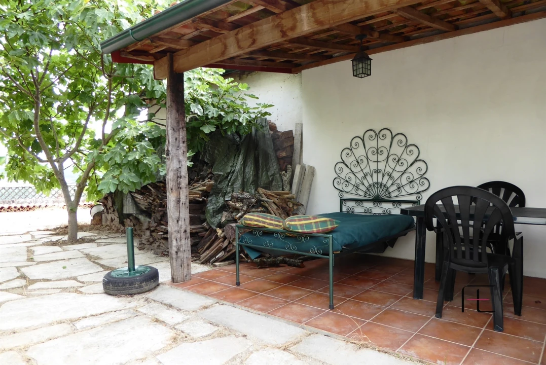 Moradia T7 para Venda em Arnoia Foto 68