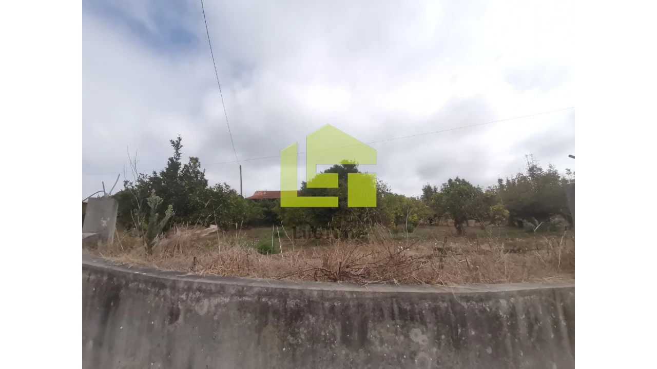 Quinta T2 para Venda em Vinha da Rainha Foto 3