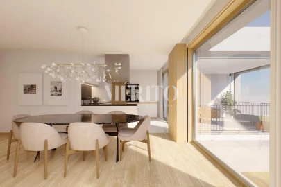 Apartamento T4 para Venda em Póvoa de Varzim, Beiriz e Argivai