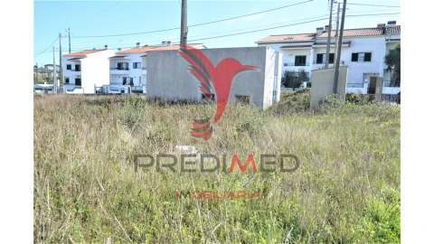 Terreno para Venda em Santa Maria e São Miguel, São Martinho, São Pedro Penaferrim