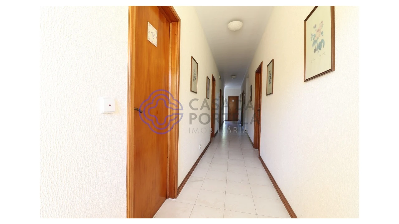 Prédio para Venda em Caldelas, Sequeiros e Paranhos Foto 28