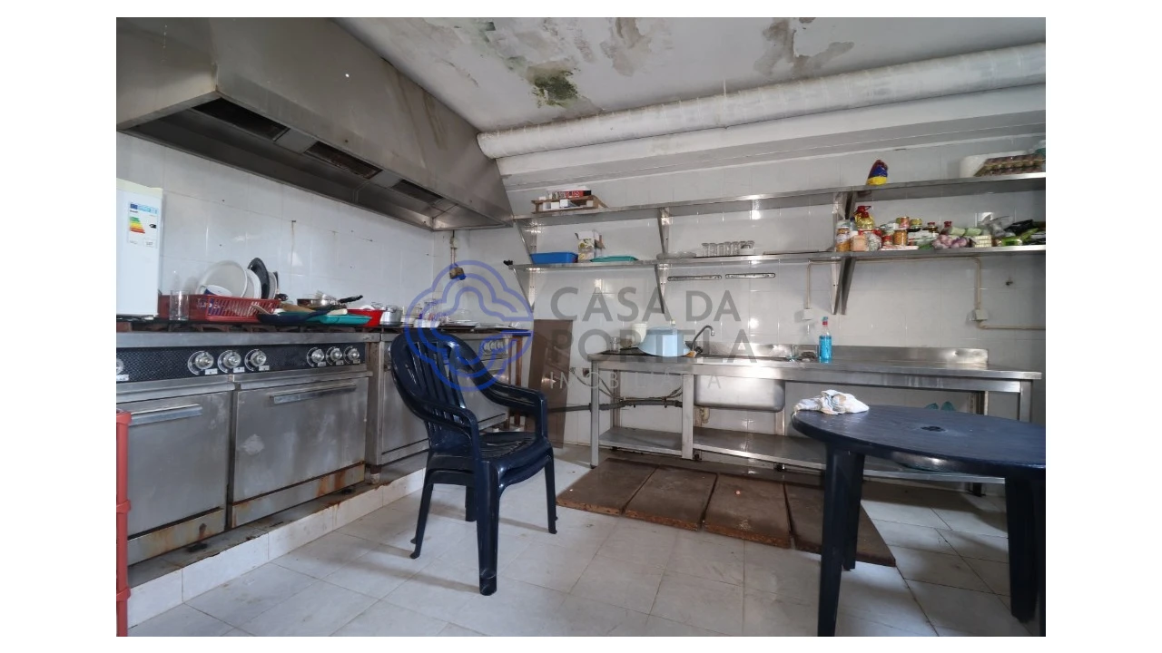 Prédio para Venda em Caldelas, Sequeiros e Paranhos Foto 39