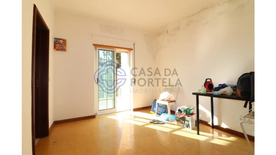 Prédio para Venda em Caldelas, Sequeiros e Paranhos Foto 16