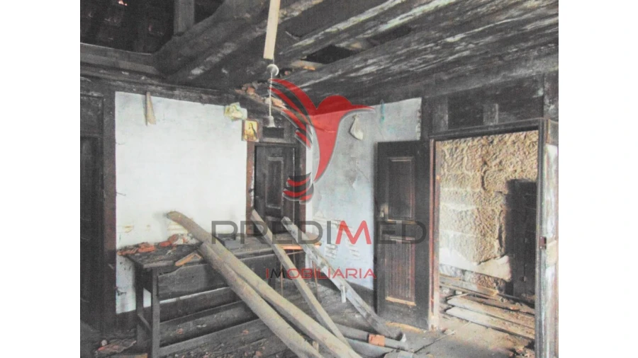 Moradia T2 para Venda em Nossa Senhora da Conceição, São Pedro e São Dinis Foto 8