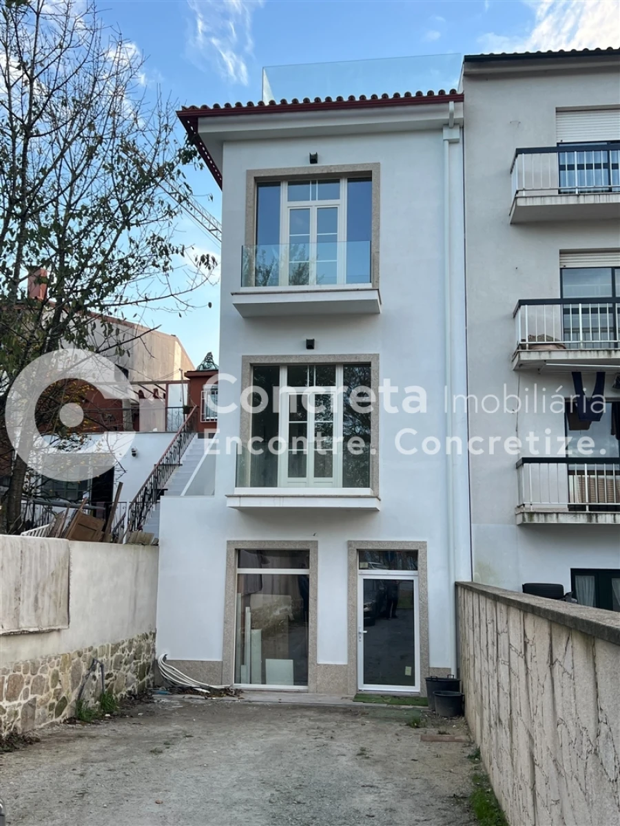 Apartamento T0 para Venda em Braga (Maximinos, Sé e Cividade) Foto 14