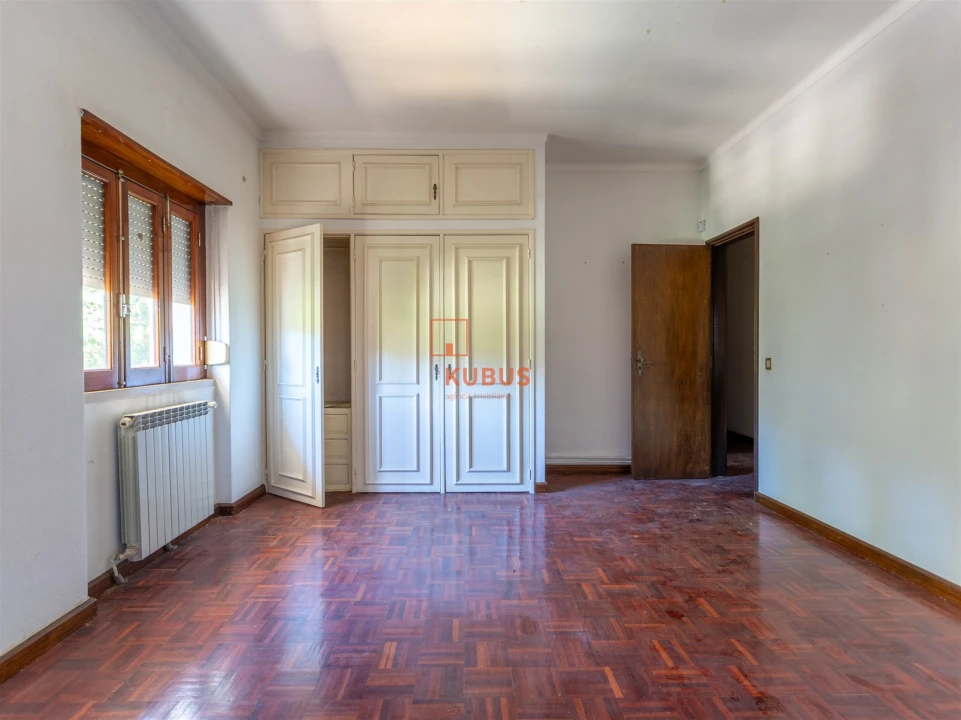 Moradia T4 para Venda em Minde Foto 24