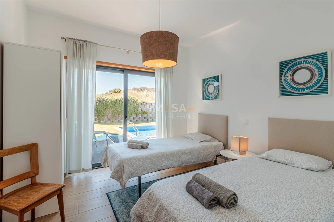 Moradia T3 para Venda em Bordeira Foto 16