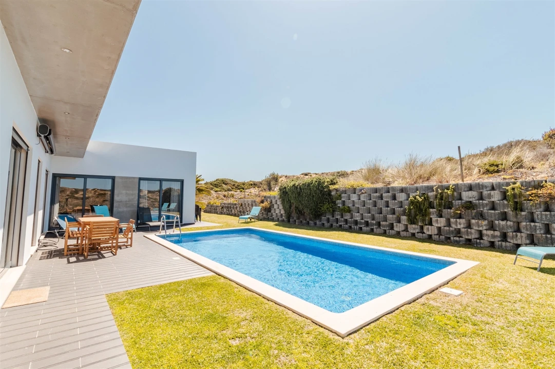 Moradia T3 para Venda em Bordeira Foto 1