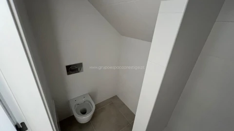 Apartamento T4 para Venda em Tavira (Santa Maria e Santiago)