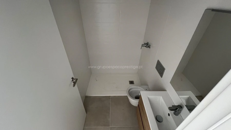Apartamento T4 para Venda em Tavira (Santa Maria e Santiago) Foto 12