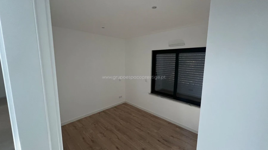 Apartamento T4 para Venda em Tavira (Santa Maria e Santiago) Foto 32