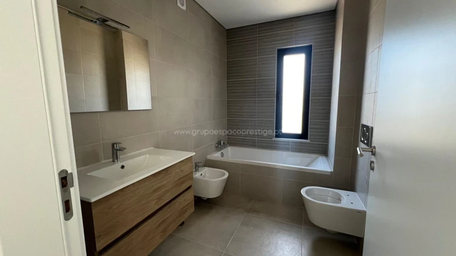 Apartamento T4 para Venda em Tavira (Santa Maria e Santiago) Foto 27
