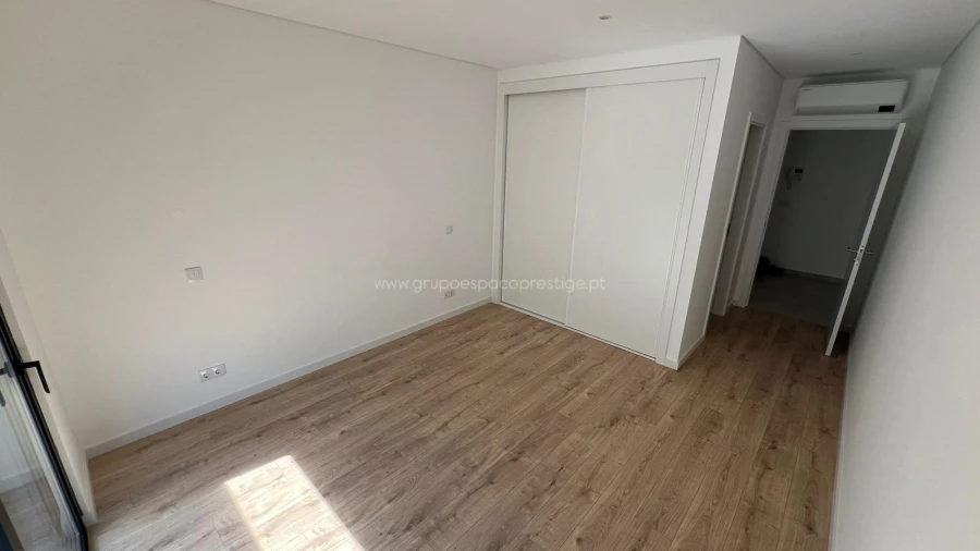 Apartamento T4 para Venda em Tavira (Santa Maria e Santiago) Foto 2