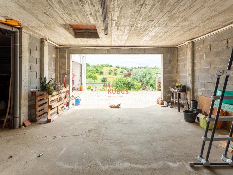 Moradia T3 para Venda em Brogueira, Parceiros de Igreja e Alcorochel Foto 35