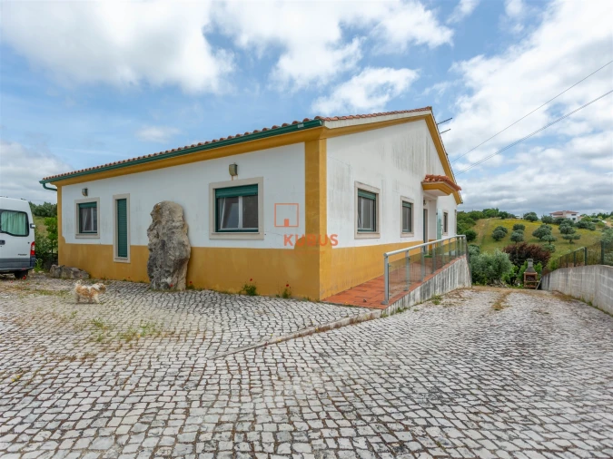 Moradia T3 para Venda em Brogueira, Parceiros de Igreja e Alcorochel Foto 2