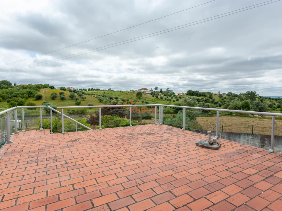 Moradia T3 para Venda em Brogueira, Parceiros de Igreja e Alcorochel Foto 20