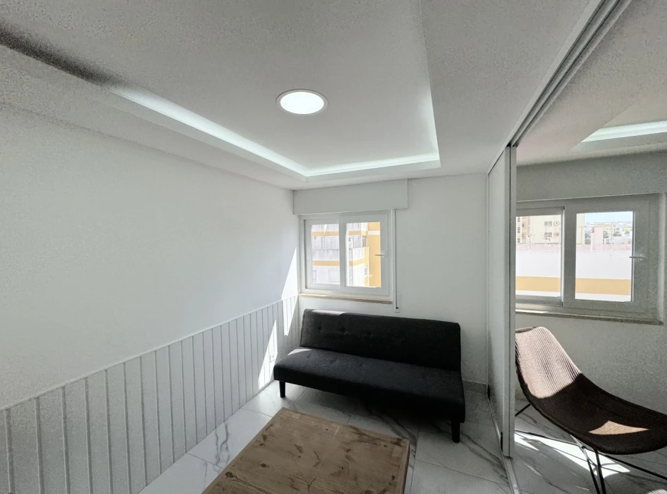 Apartamento T2 para Venda em Portimão Foto 21