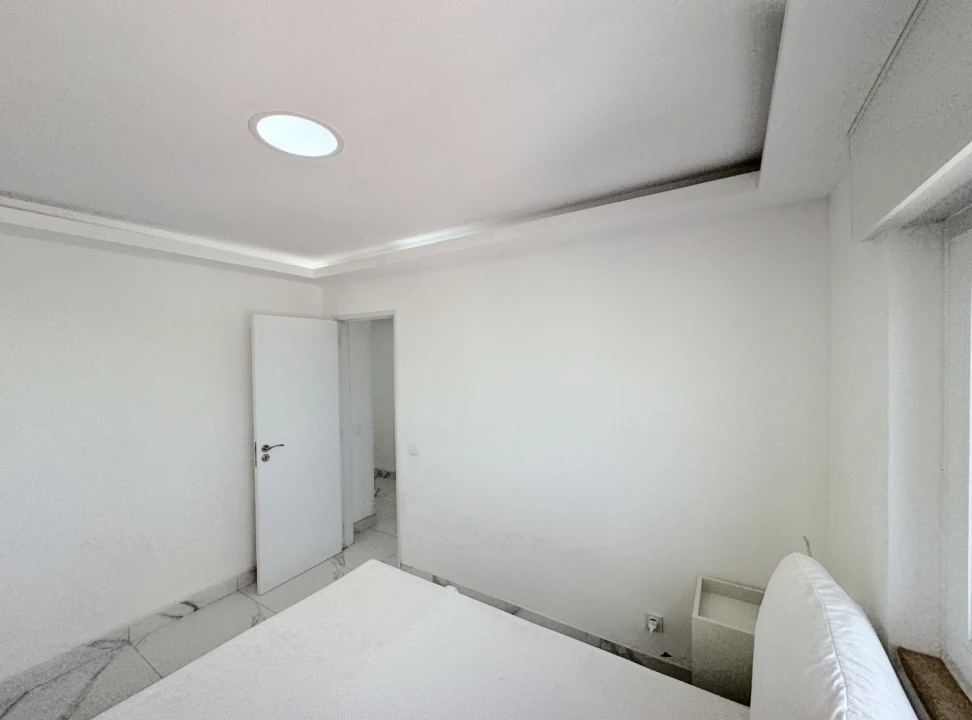 Apartamento T2 para Venda em Portimão Foto 11