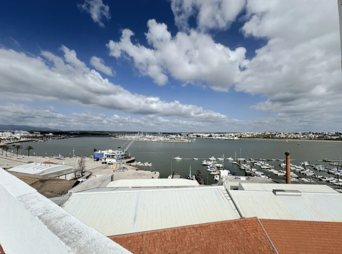 Apartamento T2 para Venda em Portimão Foto 22