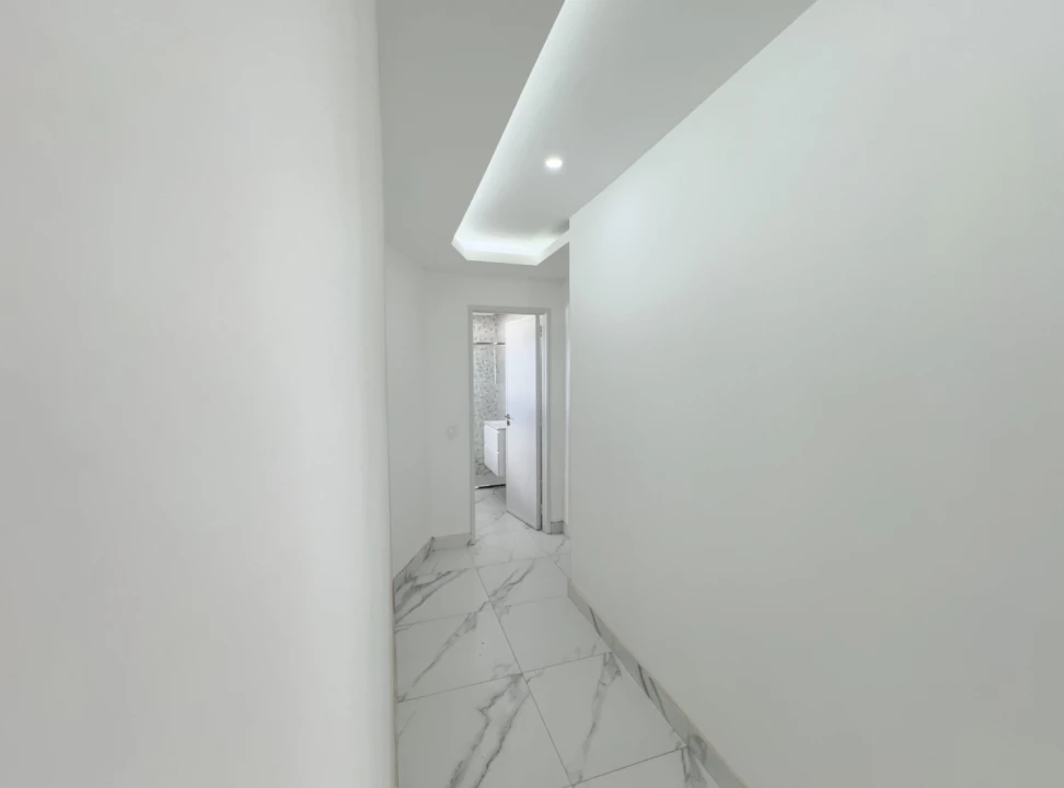 Apartamento T2 para Venda em Portimão Foto 32