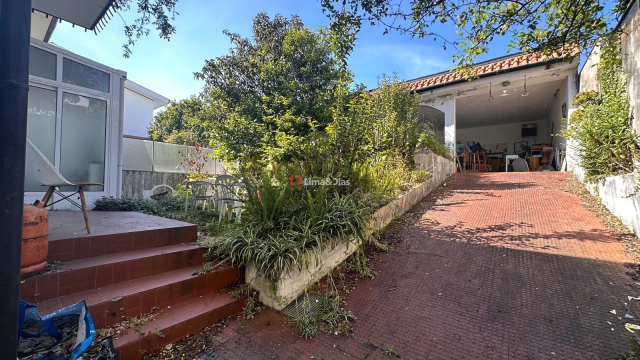 Moradia T6 para Venda em Gondomar (São Cosme), Valbom e Jovim Foto 2