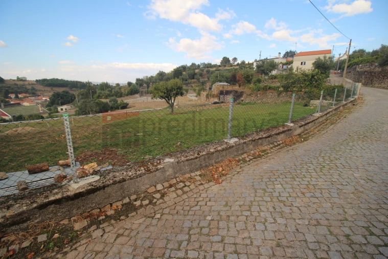 Terreno para Venda em São Paio Foto 13