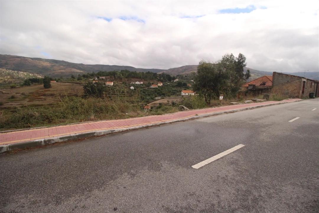 Terreno para Venda em Figueiró da Serra e Freixo da Serra Foto 4