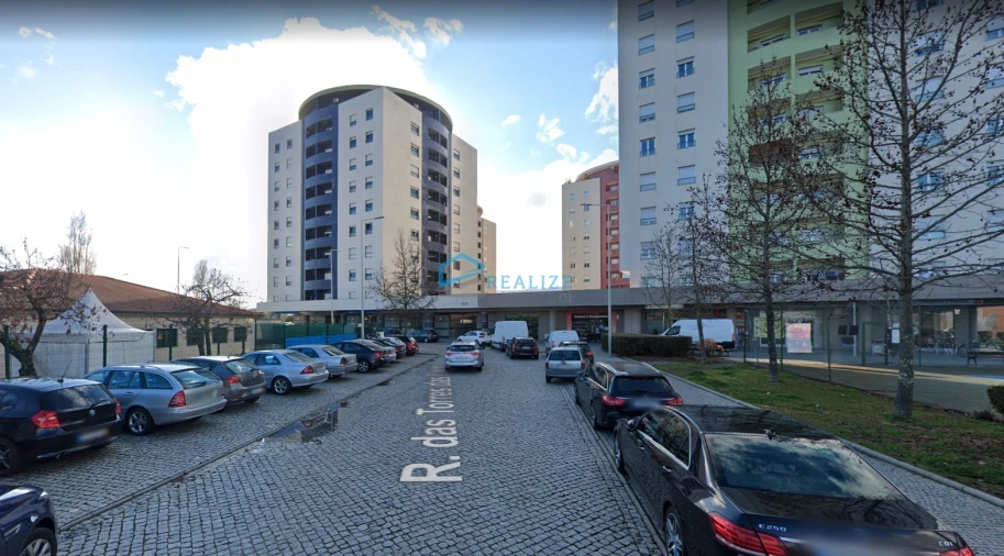 Armazém para Venda em Nossa Senhora da Conceição, São Pedro e São Dinis