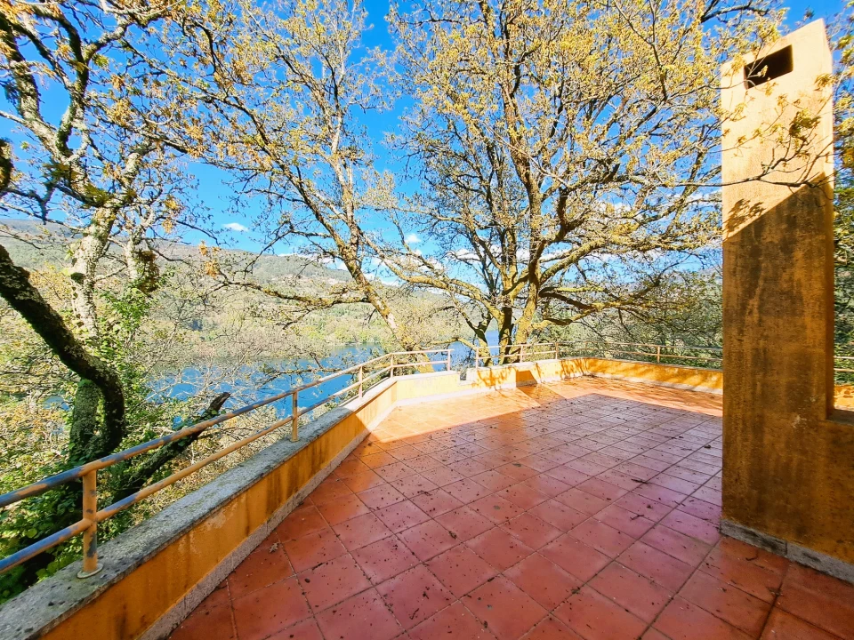 Quinta T9 para Venda em Parada do Bouro Foto 84