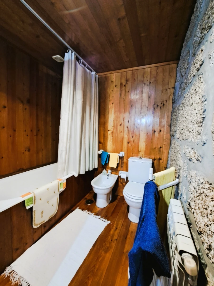 Quinta T9 para Venda em Parada do Bouro Foto 28