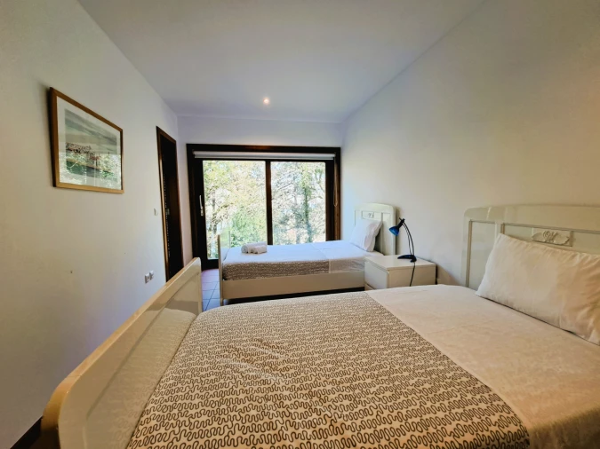 Quinta T9 para Venda em Parada do Bouro Foto 40