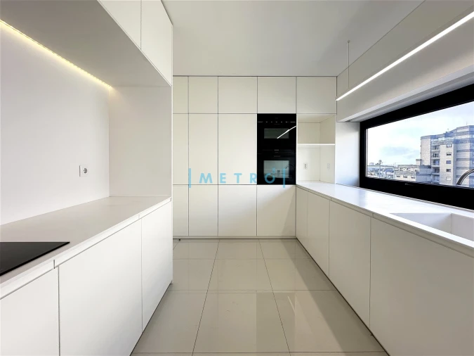 Apartamento T3 para Venda em Matosinhos e Leça da Palmeira Foto 8