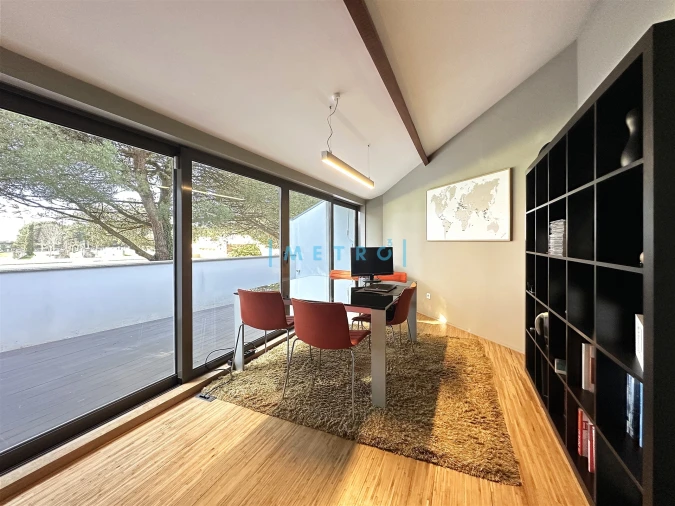 Moradia T5 para Venda em Cedofeita, Santo Ildefonso, Sé, Miragaia, São Nicolau e Vitória Foto 30