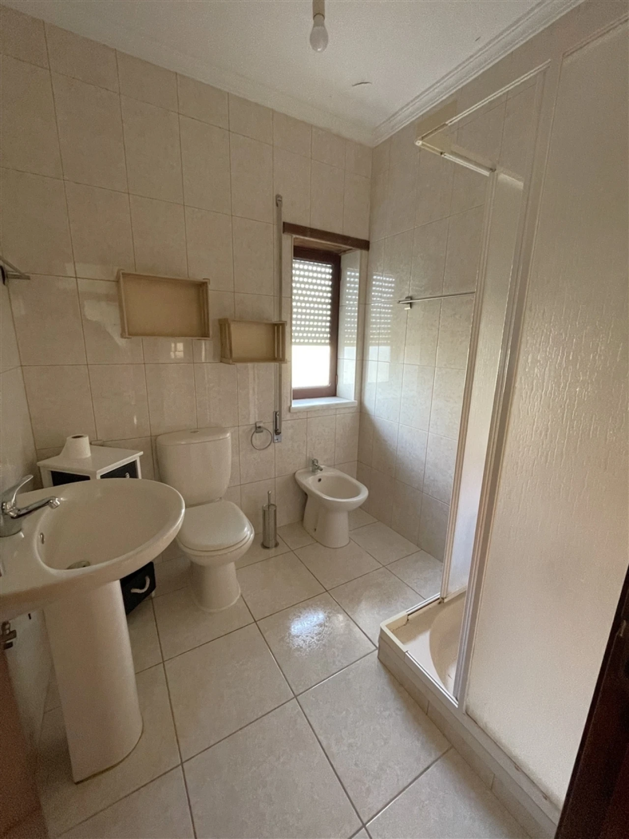 Moradia T5 para Venda em Aldeias e Mangualde da Serra Foto 16