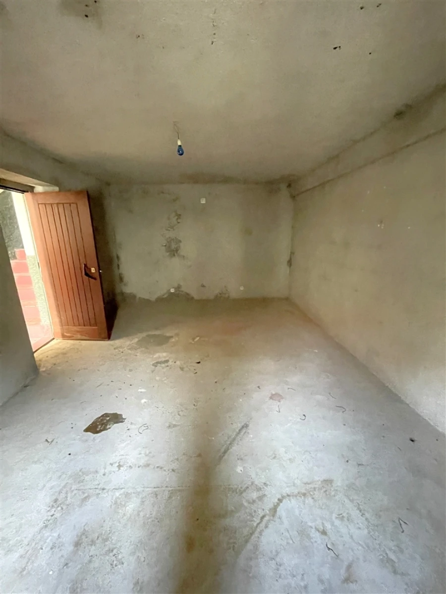 Moradia T5 para Venda em Aldeias e Mangualde da Serra Foto 17