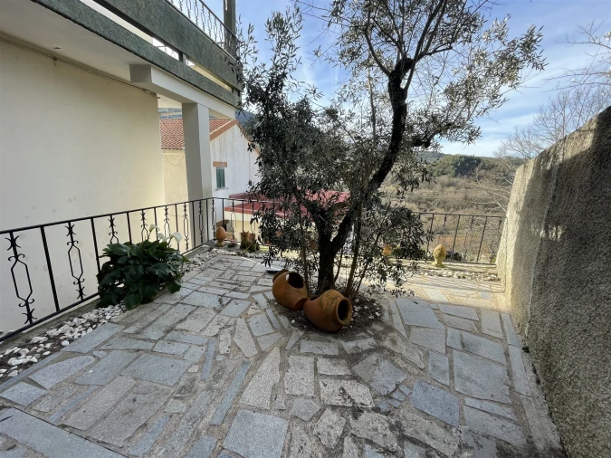 Moradia T5 para Venda em Aldeias e Mangualde da Serra Foto 33