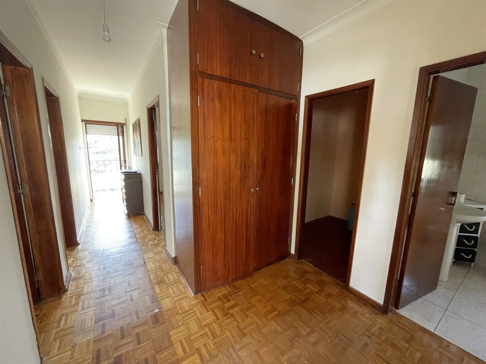 Moradia T5 para Venda em Aldeias e Mangualde da Serra Foto 9