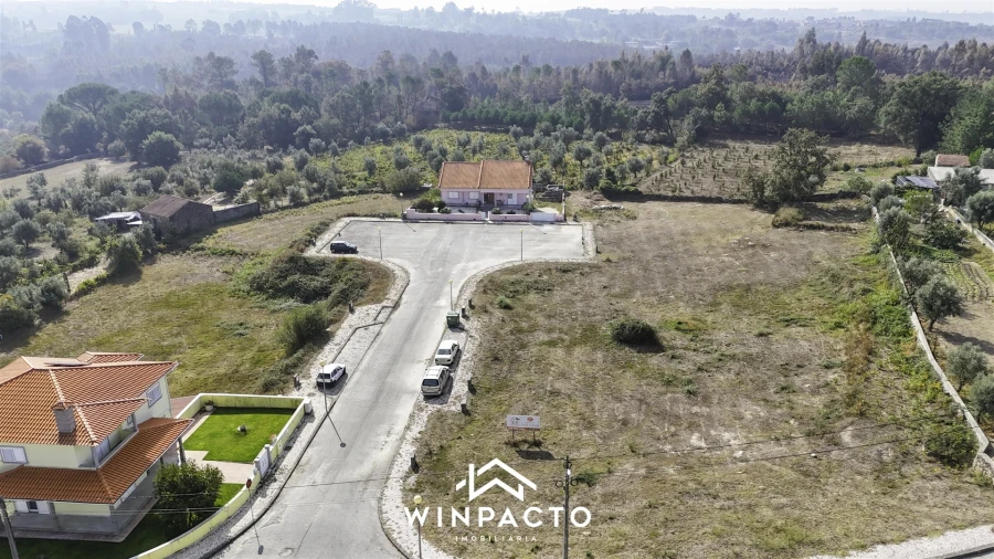Terreno para Venda em Espinho Foto 12