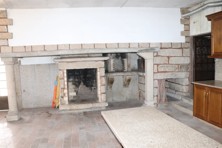 Moradia T6 para Venda em Freamunde Foto 11