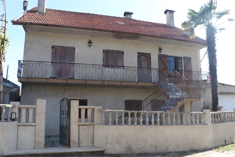 Moradia T6 para Venda em Freamunde Foto 2