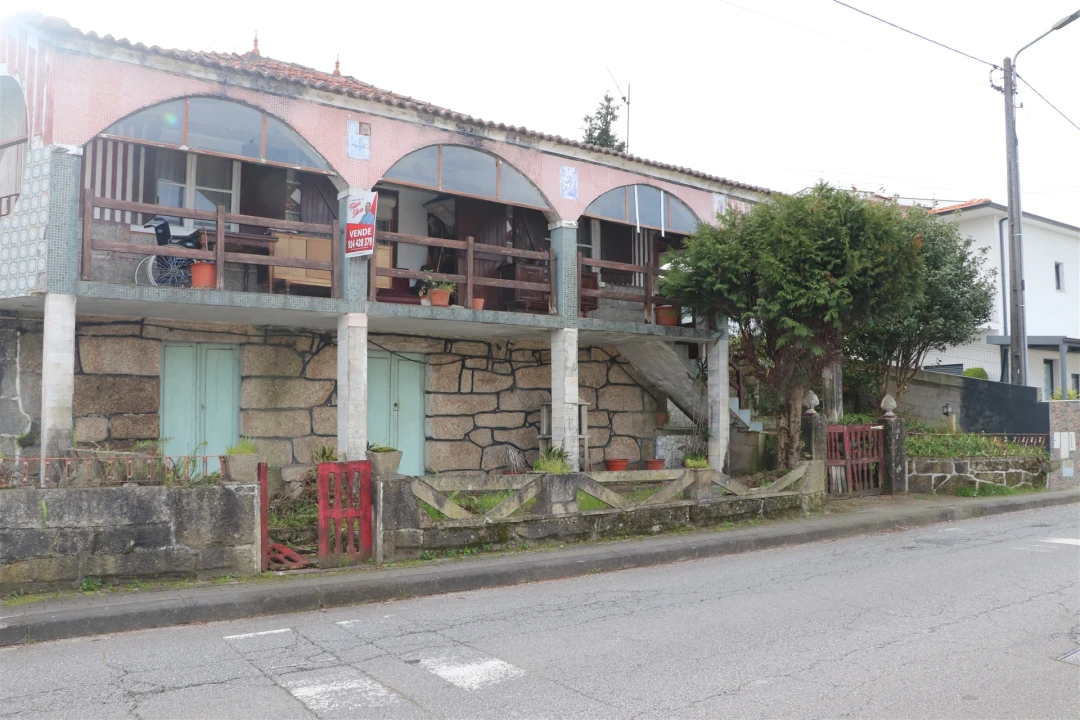 Moradia T3 para Venda em São Tomé de Negrelos Foto 2