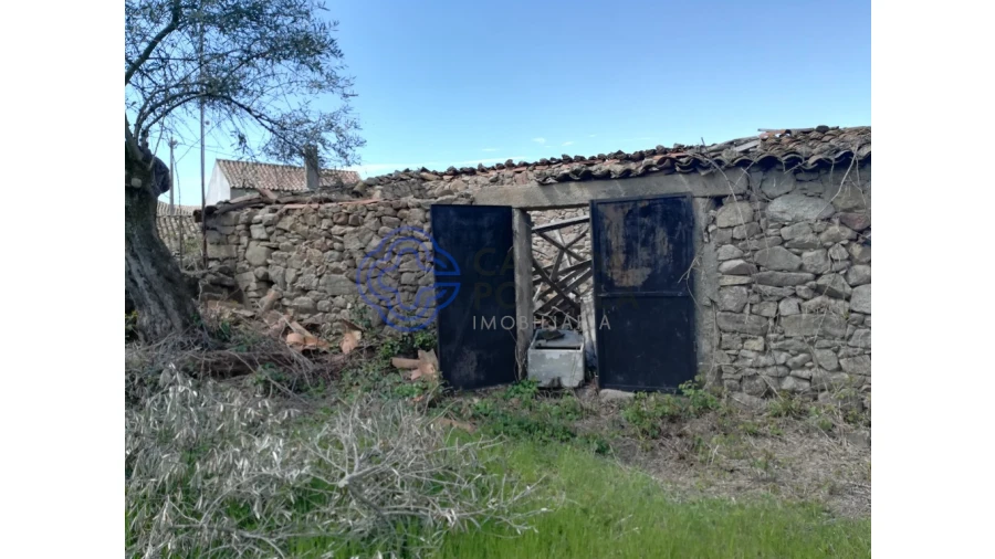 Moradia T5 para Venda em Oledo Foto 3